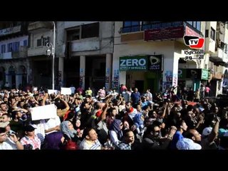 «الشاعر» يشارك بمظاهرة ضد حكم «مبارك»