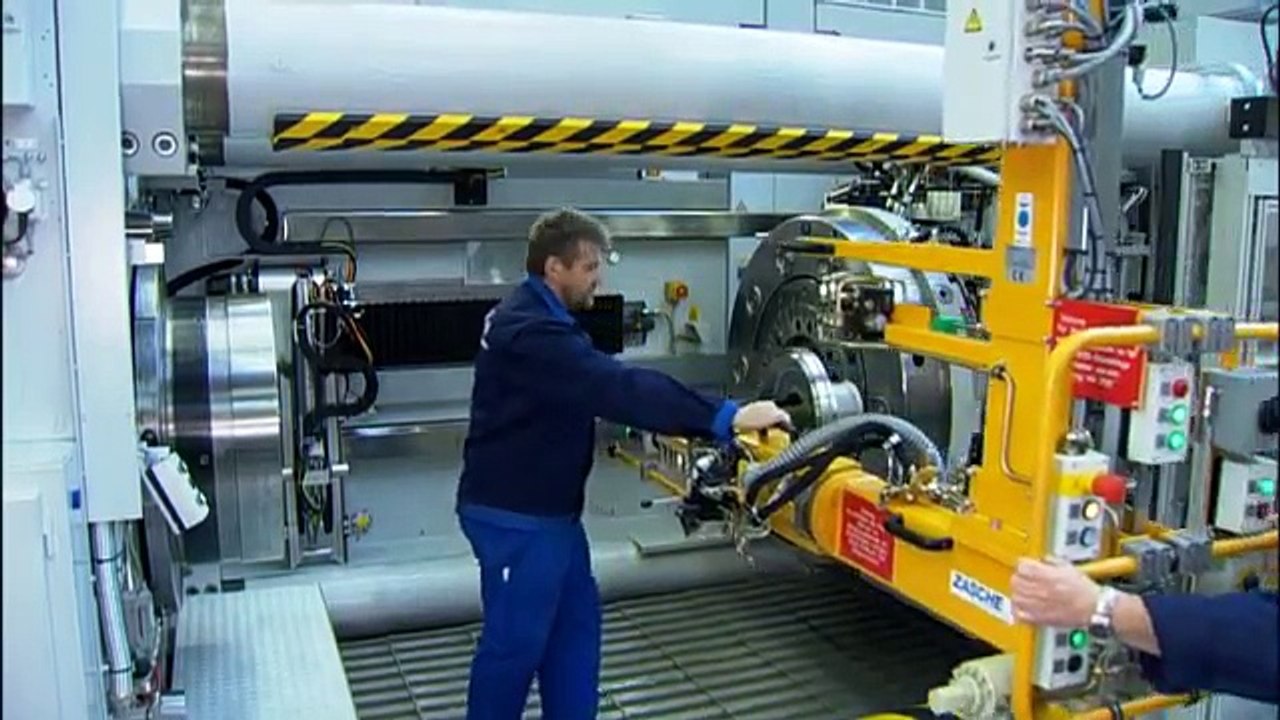 Inerita friction welding of turbine-engine components l Reibschweißen von Turbinenkomponenten (2008)
