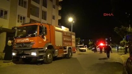 Aydın Sevgilisi Terk Edince Çatıya Çıktı Yeniden