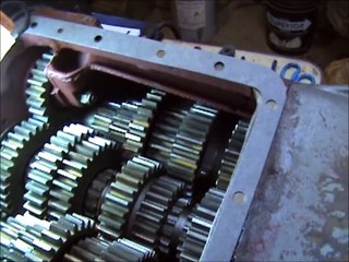 Rebuilding an Eaton Fuller Roadranger 13 speed