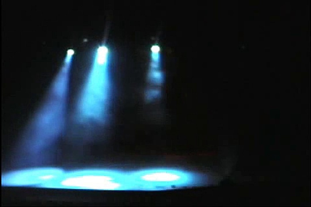 moving light - light show