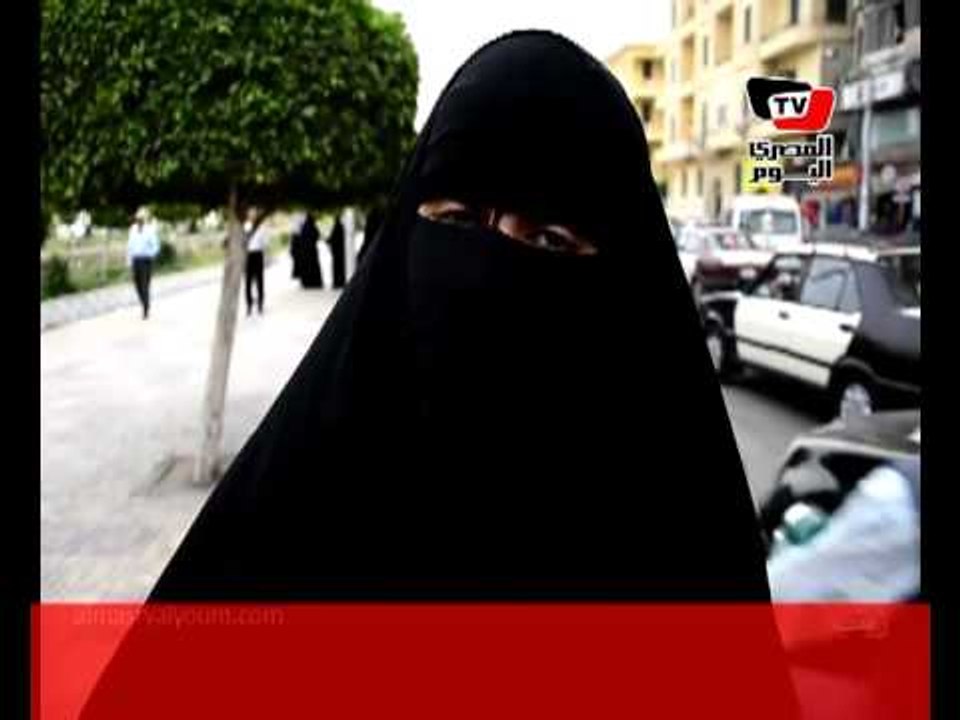 سلاسل نسائية تدعم «أبو إسماعيل»