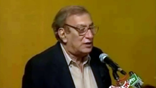 Ahmed Faraz Reads his Poetry Part 1