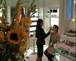 Bobbi Brown Makeup - WeddingTV