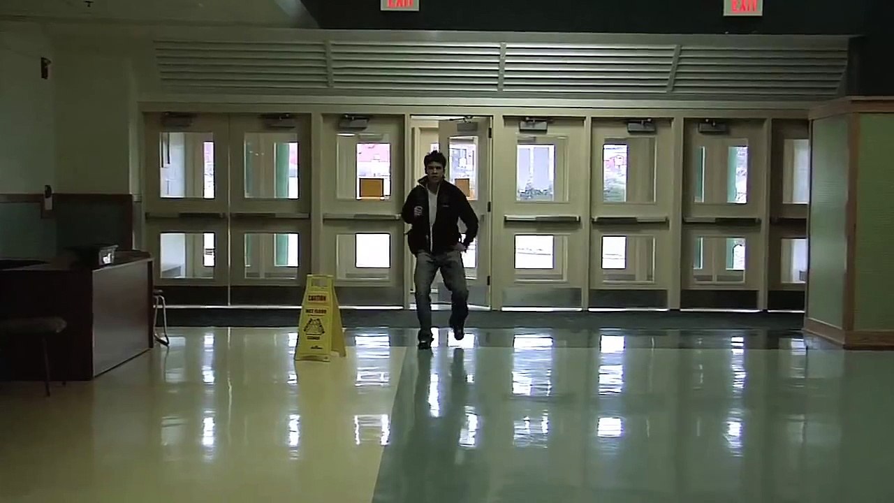 AMAZING HIGH SCHOOL FIGHT