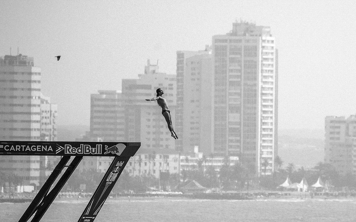 Red Bull Cliff Diving World Series 2015 – The basics of Cliff Diving – Cartagena, Colombia