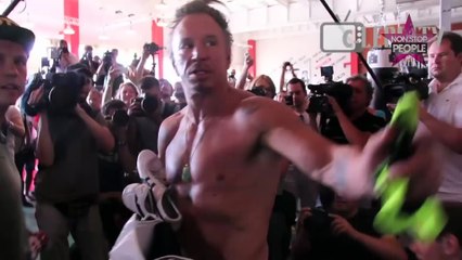 Mickey Rourkeméconnaissable : son incroyable transformation physique qui fait le buzz