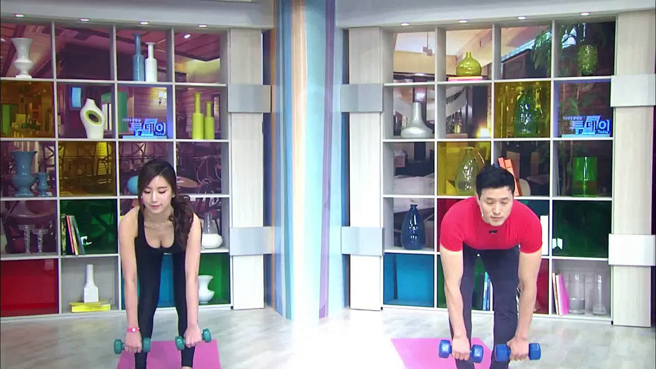 Sexy Yoga - 어깨와 허벅지 운동 - slim body line