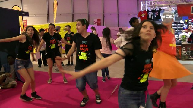 Nabilla, Capucine, Raphaël (Anges 7)... Tous présents au salon What The F* dédié aux 13-25 ans !