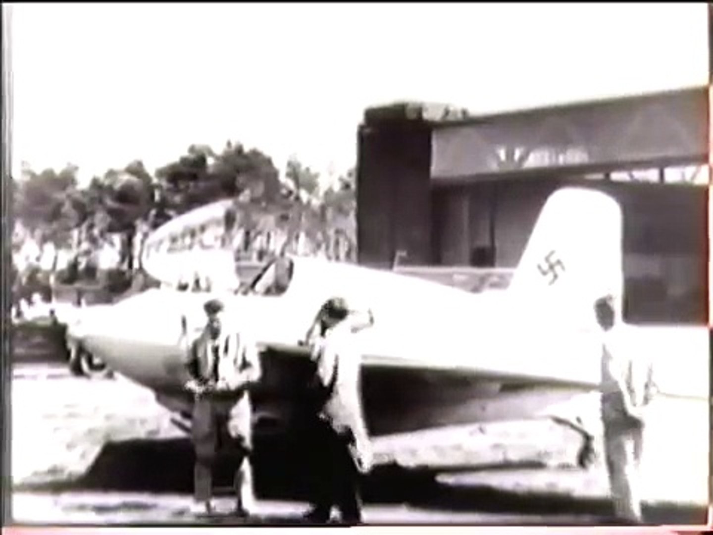 Me 163 Komet Flown By Test Pilot Rudy Opitz Video Dailymotion