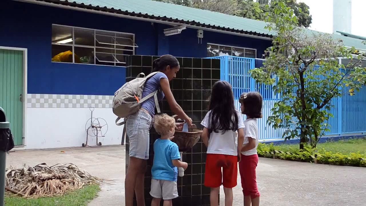 DOCUMENTARIO: A Gota D'Água 2014