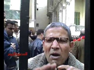 عمال «روزاليوسف» يتظاهرون ضد الإدارة