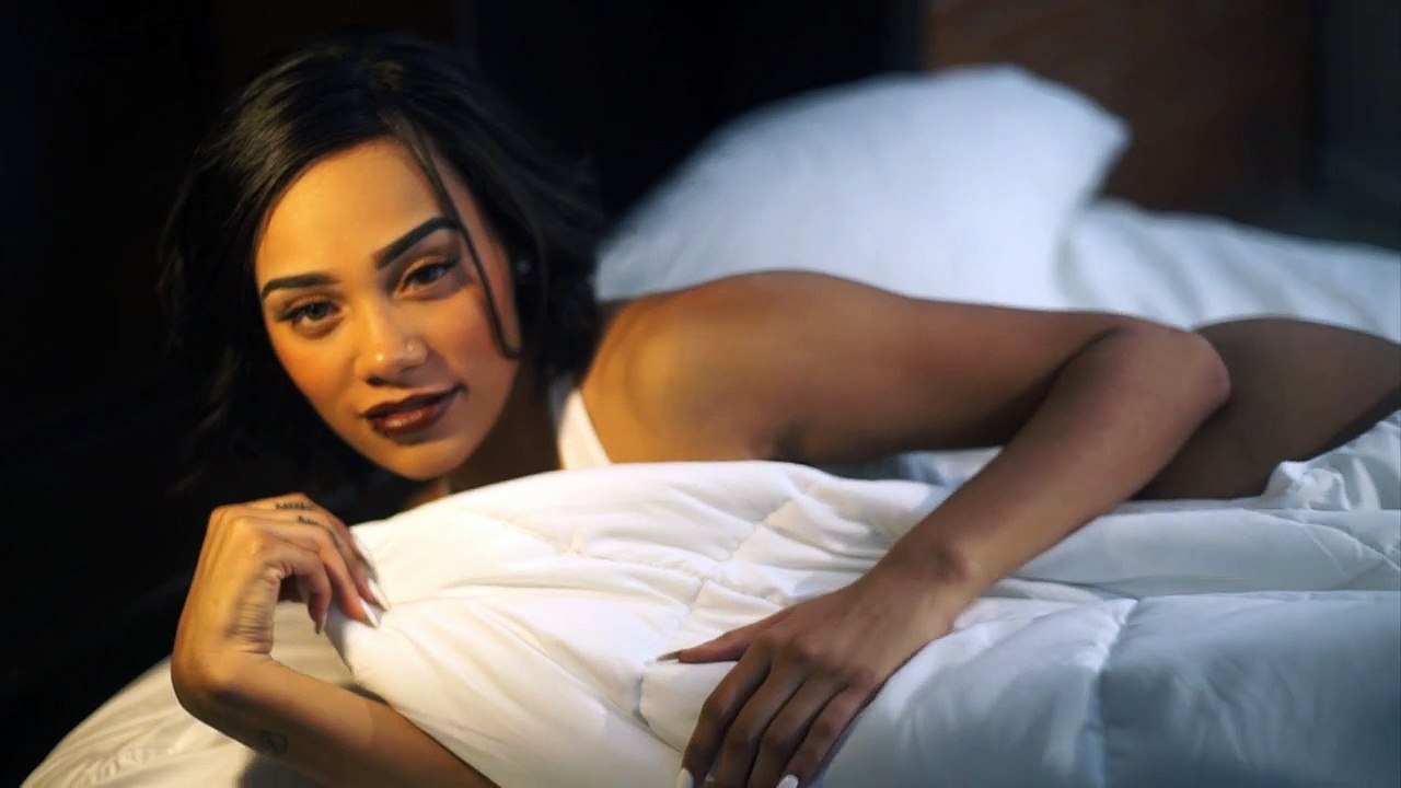 Tamia Marie vous donne une leçon de séduction