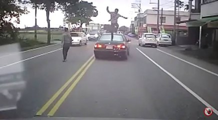 Road Rage Turns Into Kung Fu