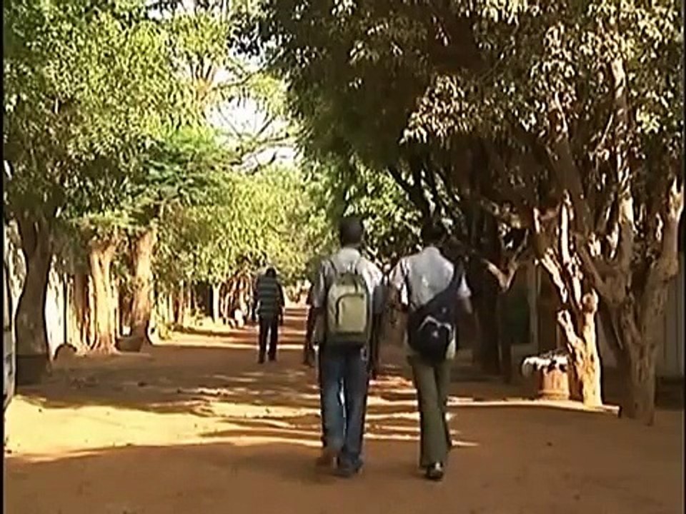 Kreyòl ayisyen / Haitian Creole film : "Premiers Pas"