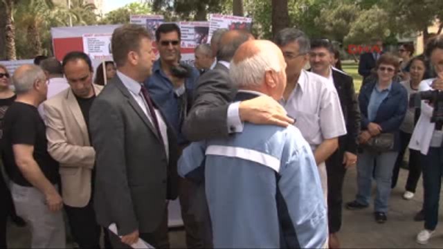 İzmir MHP Grup Başkanvekili Oktay Vural, ?ya Cumhurbaşkanı Ol ya da AKP'nin Borazanı Ol