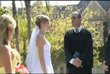 Man ruins this Wedding ! LOL