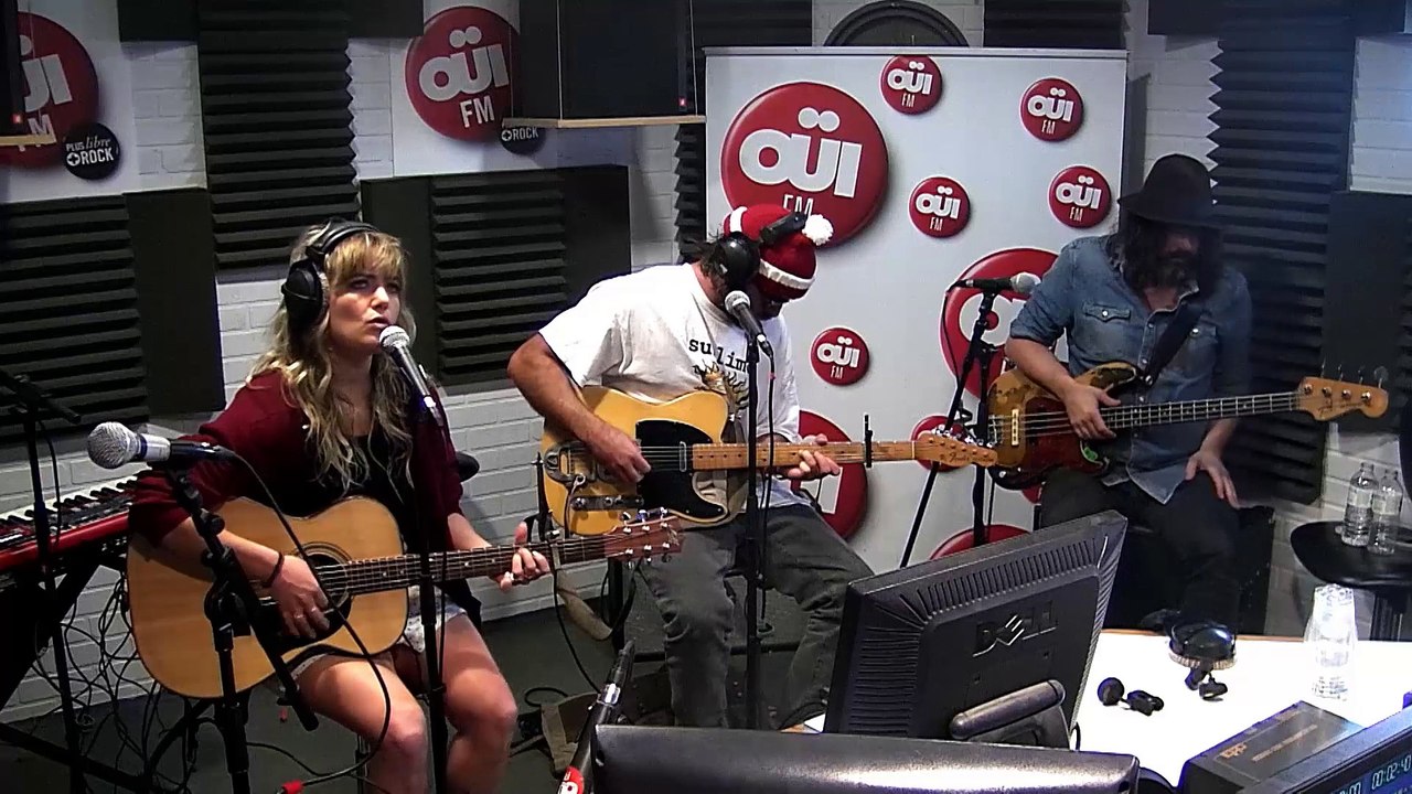 Angus & Julia Stone - From the stalls - Session acoustique OÜI FM