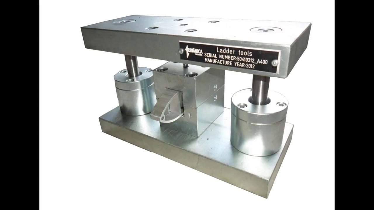 Semi automatic tools for ladders and stepladders