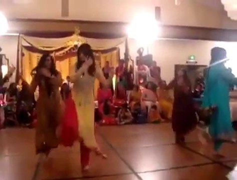 Aa Jana Tere Bina Lage Nahi Dil Mera Mehndi Dance