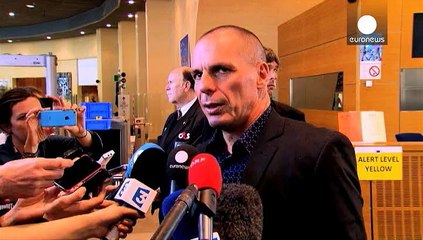 Grecia: previsioni economiche al ribasso. Migliora la crescita della zona euro