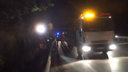 Yalova Ailesine Kızdı Lüks Otomobili Uçurumdan Aşağı Attı