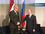 Valsts prezidents tiekas ar Krievijas premjerministru Vladimiru Putinu