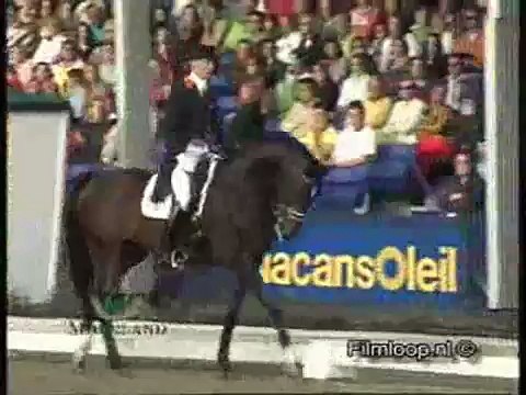 Imke Schellekens Bartels op Sunrise Kür op muziek