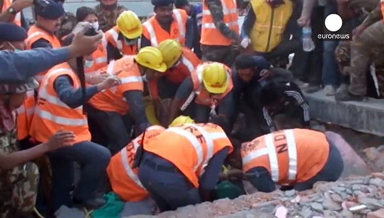 Griechische Katastrophenexperten in Nepal: "Die Bevölkerung ist stark verängstigt"
