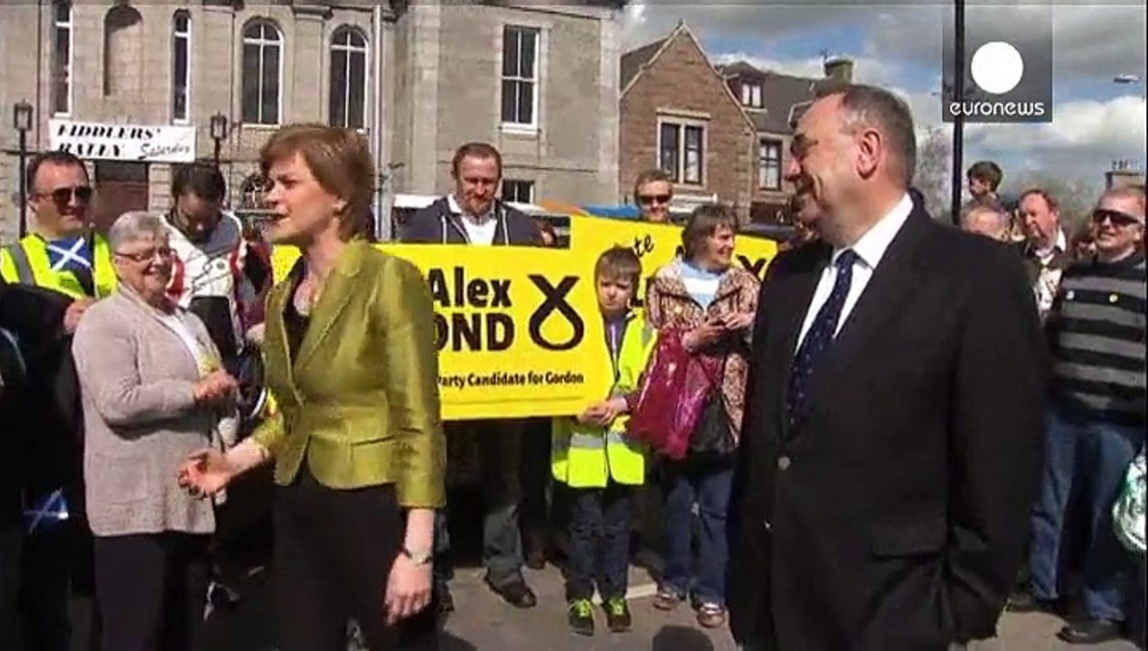 Nicola Sturgeon: "Wir werden mit Labour Cameron aus der Downing Street vertreiben"