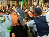 Quand la police australienne lâche les chiens sur les manifestants islamistes (2012)
