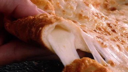 UK Pizza Hut's celebrating royal baby with free pizza for 'Charlottes'