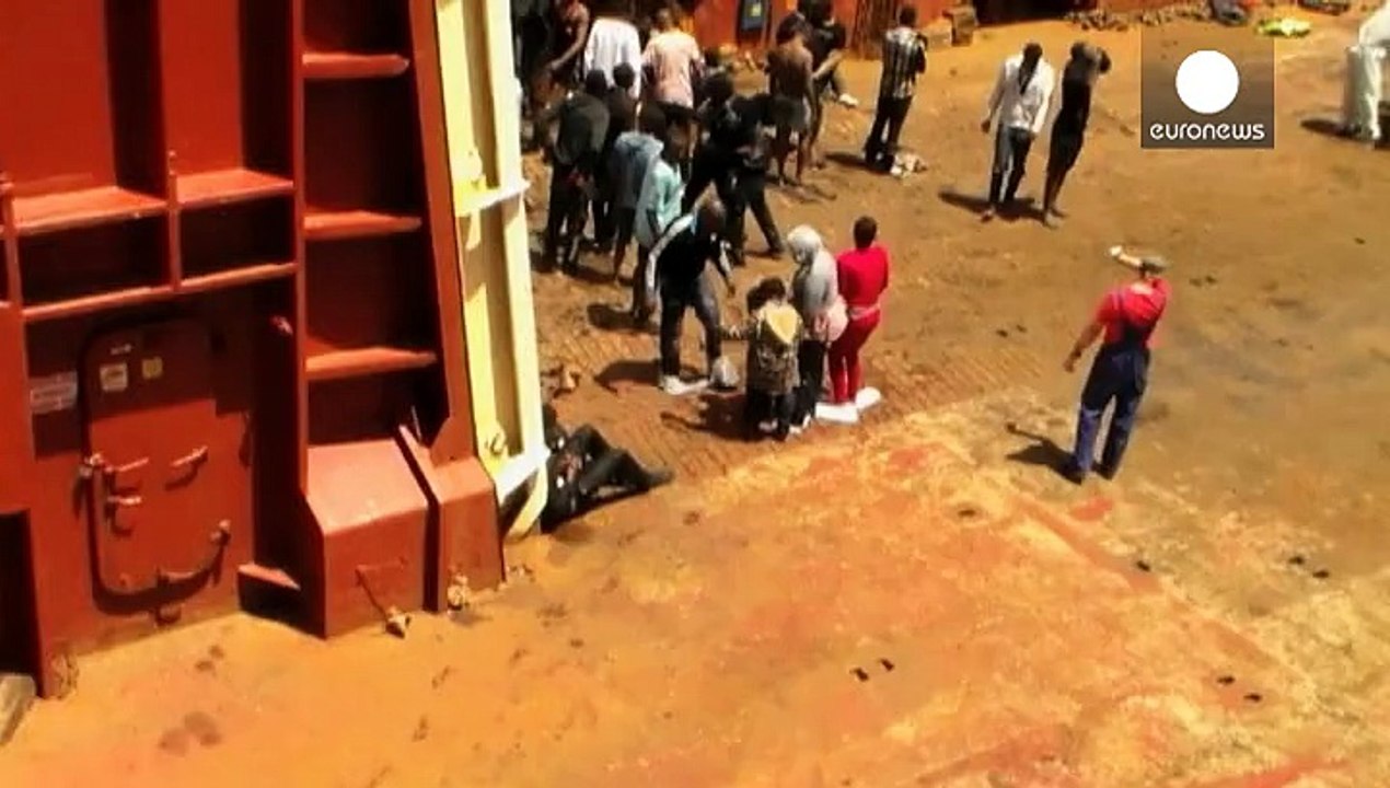 Νέα τραγωδία στη Μεσόγειο με δεκάδες νεκρούς με...