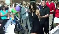Pakistani Anchor BHABI Reham Khan dancing in UK AAJ WITH REHyAM KHAN, AAJ NEWS