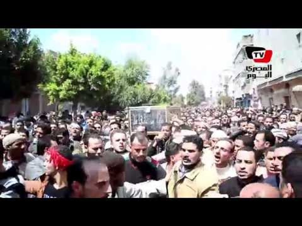 تشييع جنازة شهيد رفح من مسقط رأسه بالدقهلية