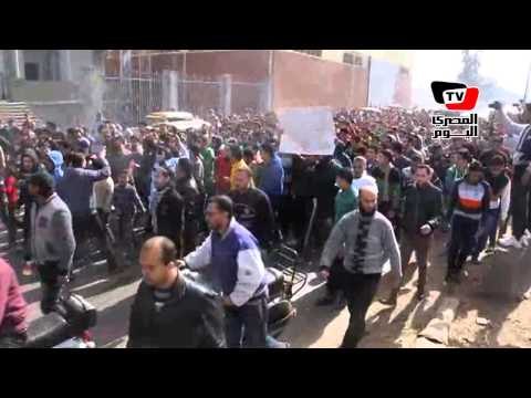 تشييع جنازة أحد ضحايا مذبحة «الدفاع الجوي»: القصاص حق