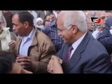 محافظ القاهرة يشهد إزالة منازل آيلة للسقوط بحلوان