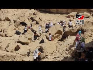 عمر سمرة ومتطوعين في مغامرة لتنظيف «وادي دجلة»