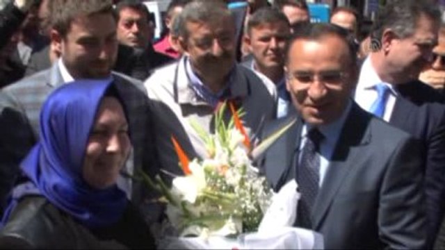 Bozdağ: Başkanlık Sistemi Siyasi İstikrar, Güçlü İktidar Doğurur
