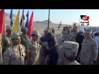 محافظ الوادي الجديد يصلى العيد بموقع مذبحة الفرافرة