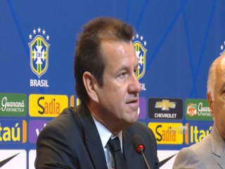 Dunga pede apoio da torcida nos amistosos da Seleção no Brasil