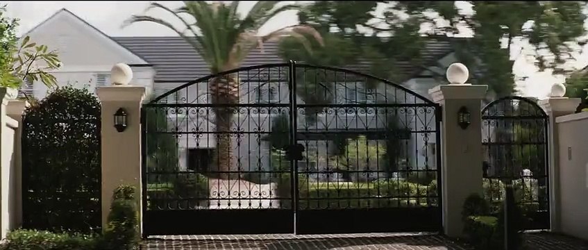 San Andreas Teaser TRAILER 1 (2015) - Dwayne Johnson Movie HD