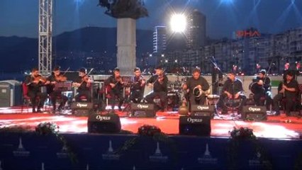 İzmir'de 'Hıdırellez' Coşkuyla Kutlandı