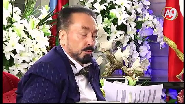 Adnan Oktar’ın ‘Din yaşanırken müzik ve eğlence olur mu?’ sorusuna cevabı