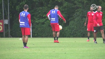 Vai fazer falta? Fabuloso mostra faro de artilheiro em treino do Tricolor