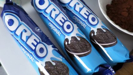 Baking Oreo Cupcakes! | Tanya Burr