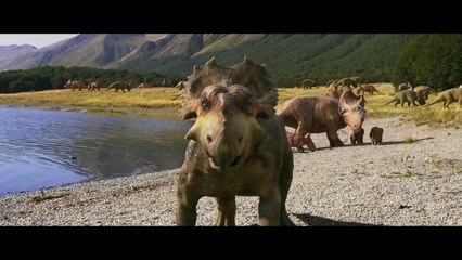Bande-annonce : Sur la Terre des Dinosaures - Teaser (12) VO