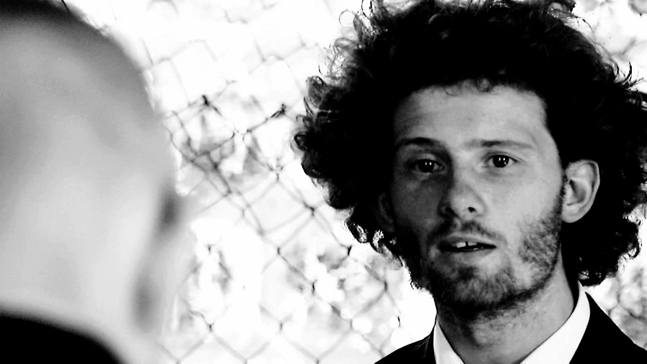 Bande-annonce : Peut-être qu'On n'a pas le Même Humour - Teaser (4) VF