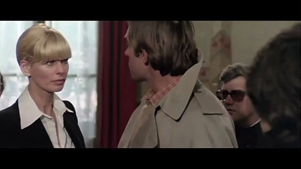 Enigma Rosso (Trailer Italiano)
