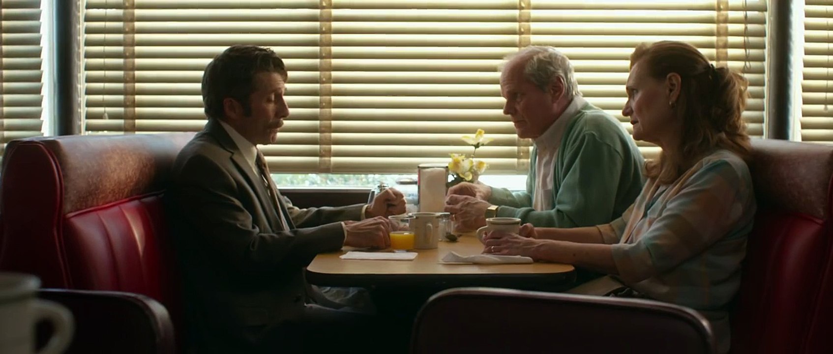 Faults (2014) Official Trailer